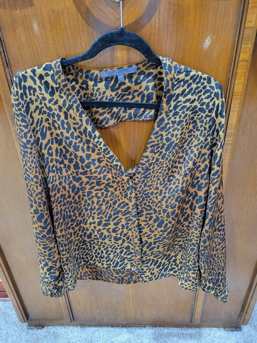 Guess leopard blouse - L